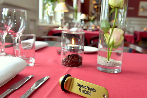 Hvalpsund Færgekro - photo 1